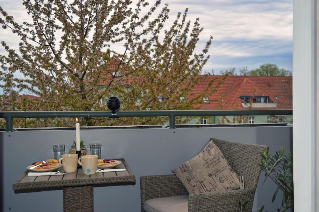 Md-5 Stadtfeld Beimsstrasse 81 - Appartement Domblick - Parkplatz - Balkon - 2Einzelbetten - Schlafsofa Magdeburg Exteriör bild